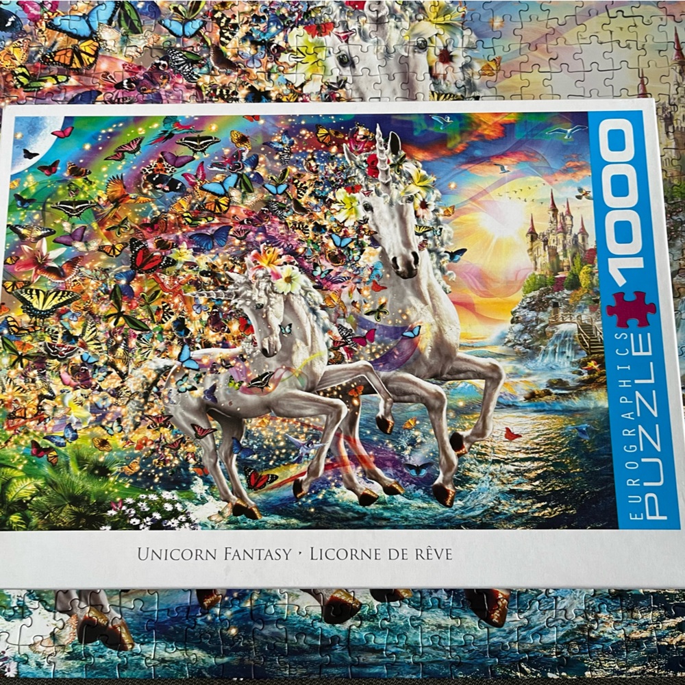 Unicorn Fantasy Puzzle - 1000 Pieces